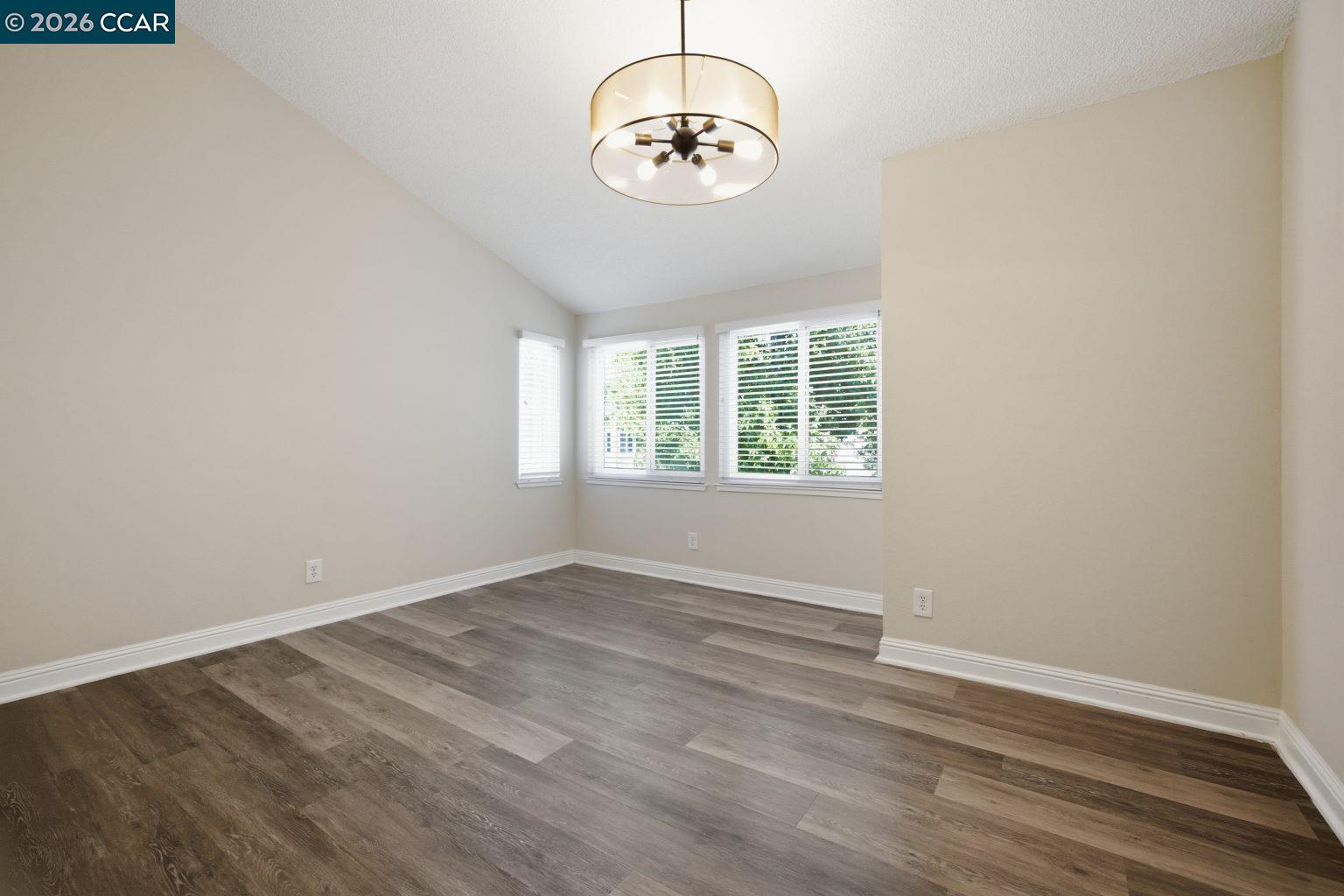 3901 Clayton Road, Unit 32 Concord, CA 94521 - Photo 22 of 51 Gallery Image 22