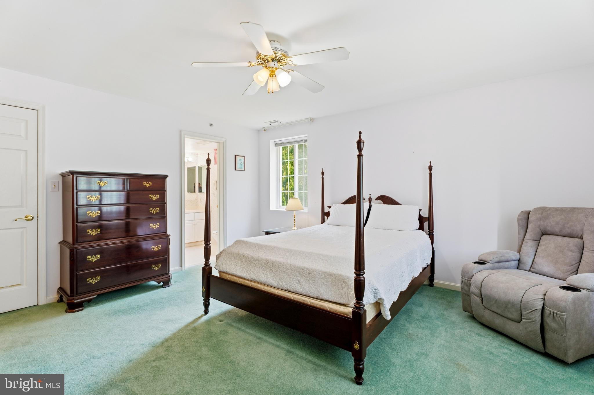 405 Kilree Road, Unit 104 Lutherville-Timonium, MD 21093 - Photo 16 of 21 Primary Suite