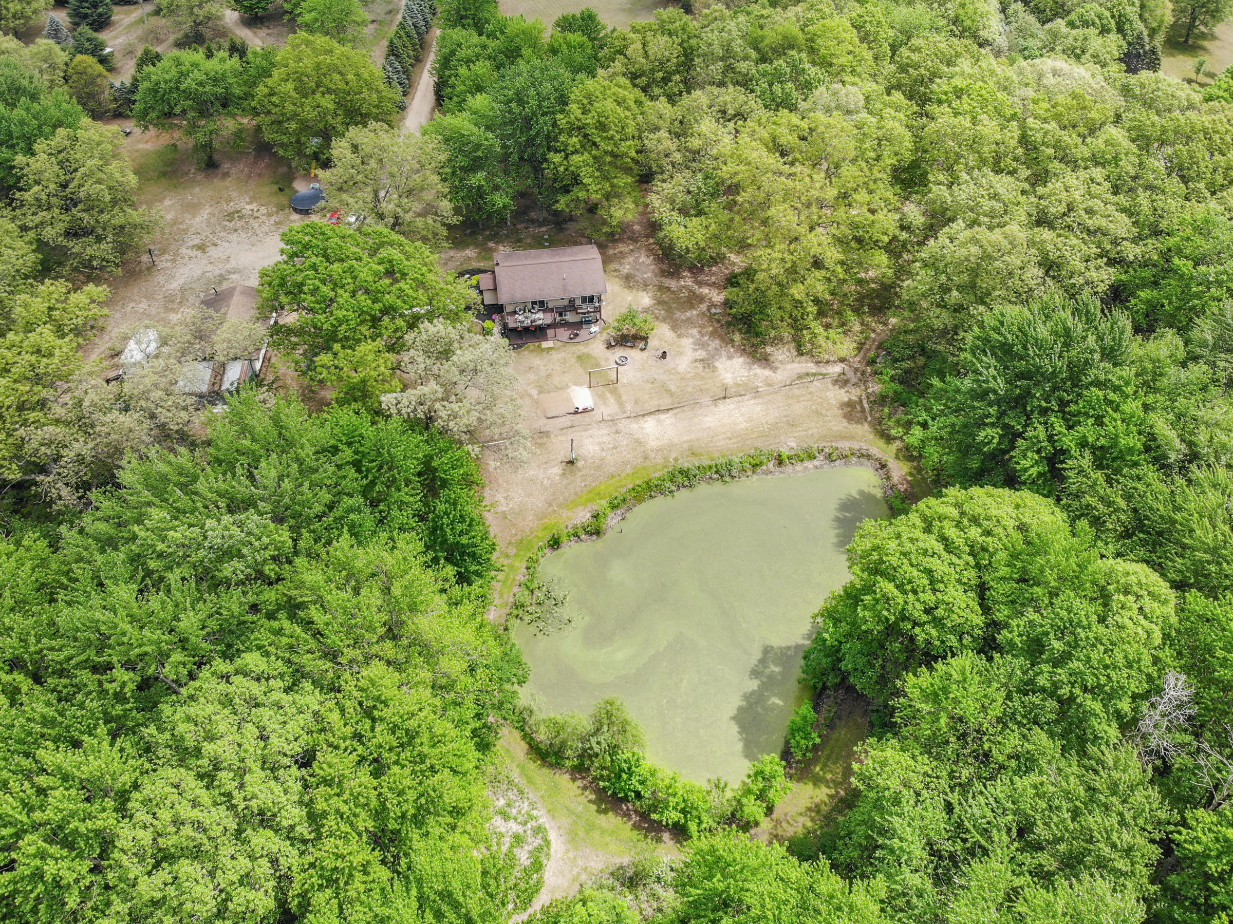 9653 Bellevue Road Battle Creek, MI 49014 - Photo 9 of 55 9653 Belleview-506