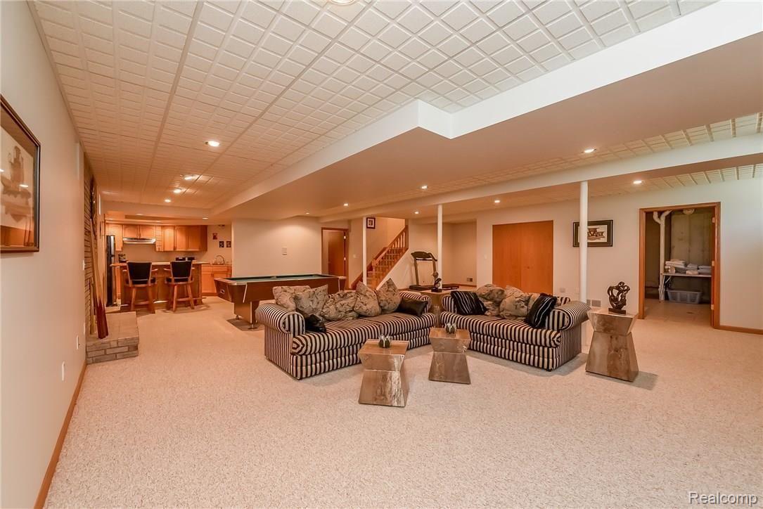 36140 Hardenburg Road Farmington, MI 48331 - Photo 61 of 69 0079.jpg