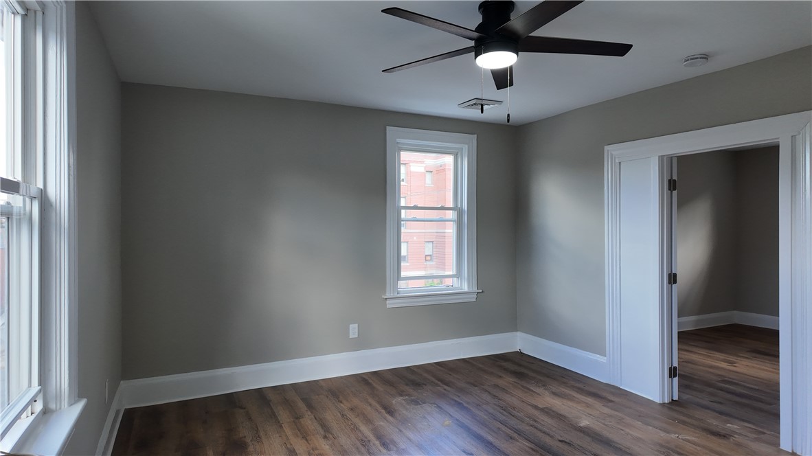 370 Park Place, Unit 3 Woonsocket, RI 02895 - Photo 2 of 11