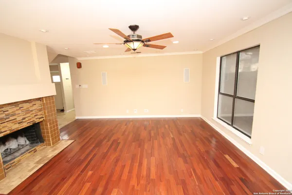 $1,975 | 25138 Summit Creek, San Antonio, TX 78258