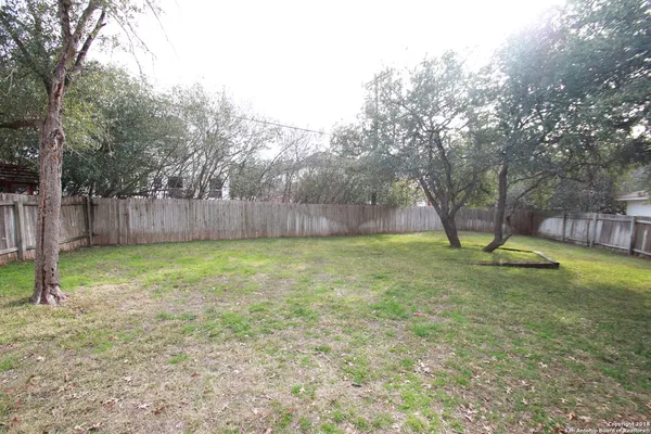 $1,975 | 25138 Summit Creek, San Antonio, TX 78258