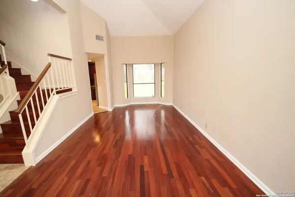 $1,975 | 25138 Summit Creek, San Antonio, TX 78258