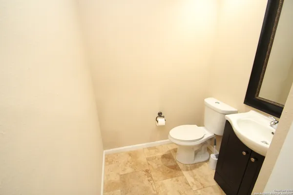 $1,975 | 25138 Summit Creek, San Antonio, TX 78258