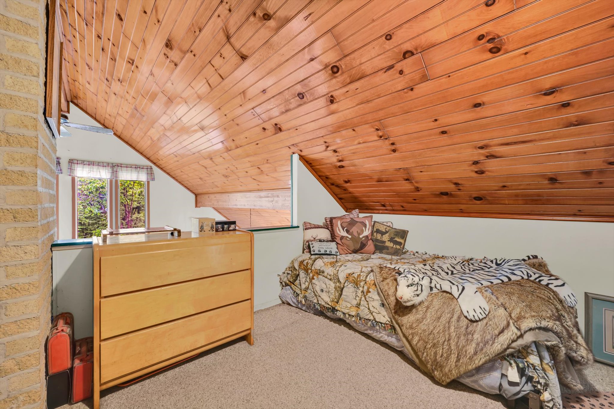190 Poplar Road Boyertown, PA 19512 - Photo 31 of 47 Loft