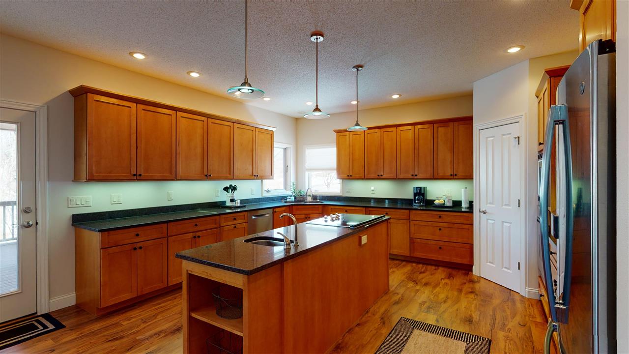 3986 Roberts Ridge Northeast Iowa City, IA 52240 - Photo 12 of 50 Gallery Image 12