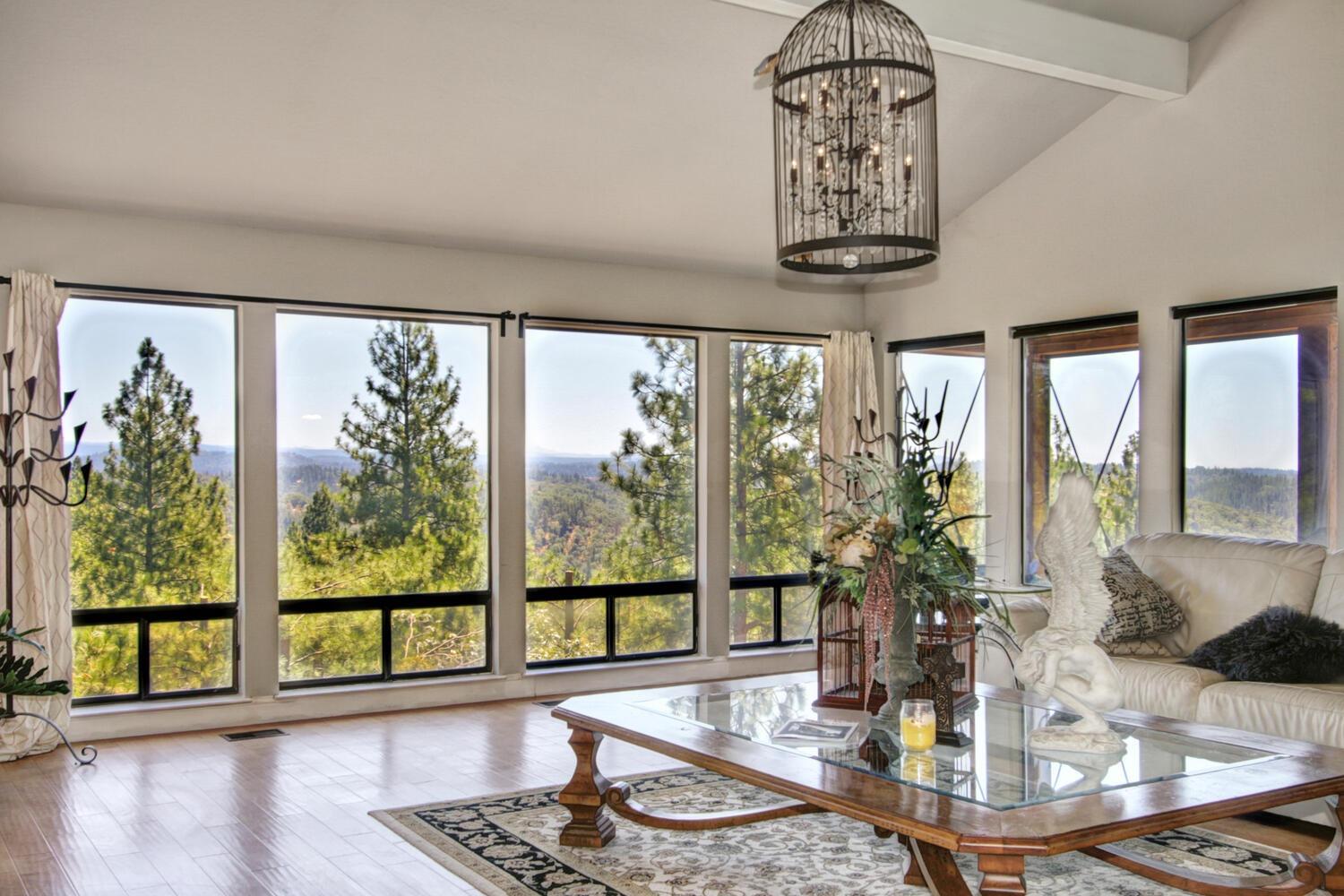 18119 Norlene Way Grass Valley, CA 95949 - Photo 9 of 93
