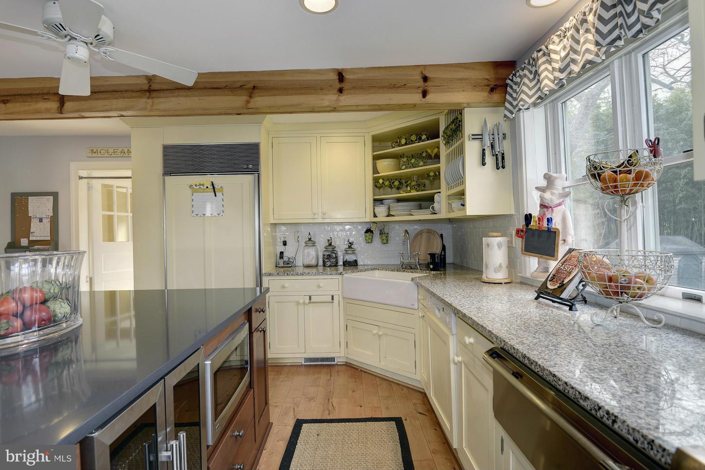 1814 Birch Road McLean, VA 22101 - Photo 9 of 26 Kitchen