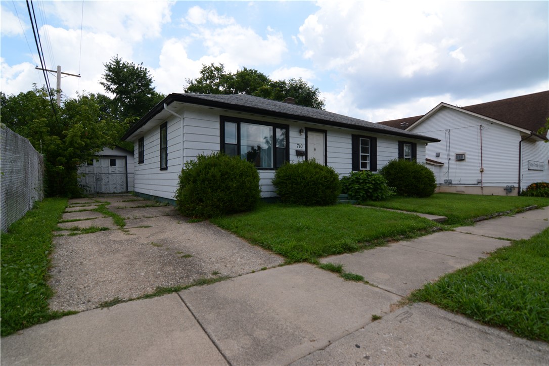 710 South 17th Street Decatur, IL 62521 - Photo 3 of 19