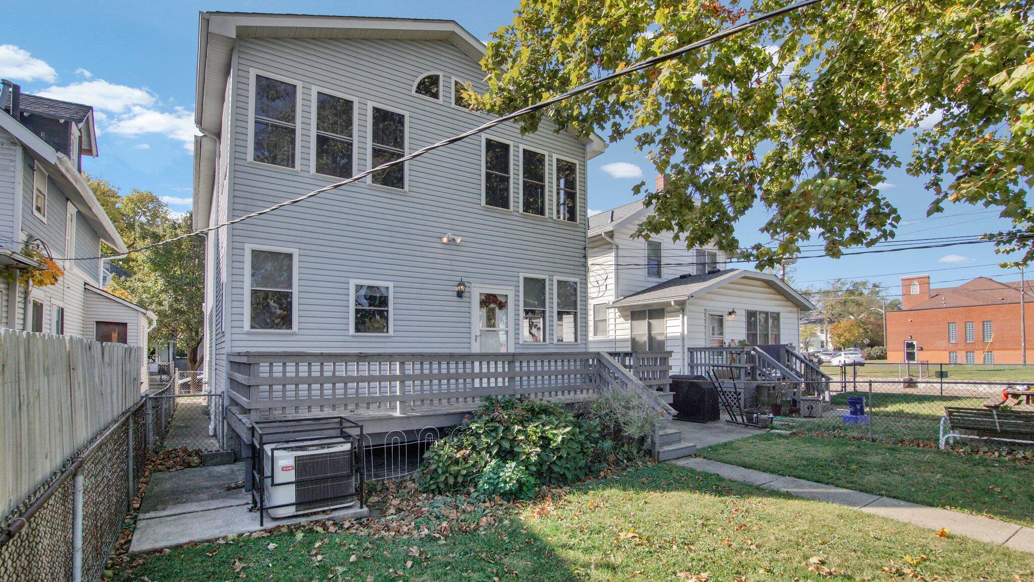 88 Reeb Avenue Columbus, OH 43207 - Photo 25 of 31 Rear View