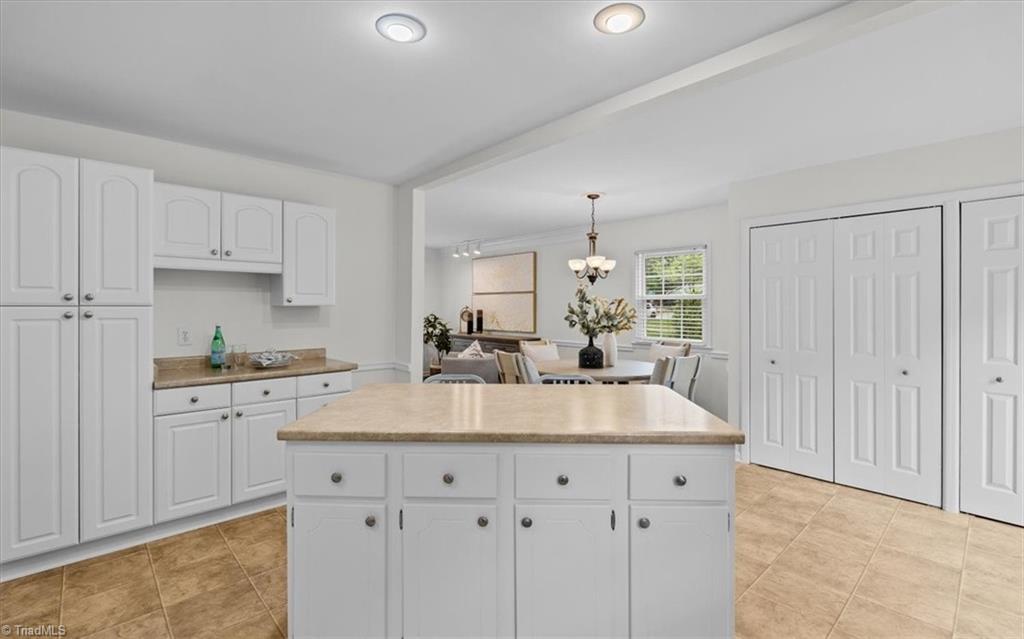 5122 Cheviot Road Greensboro, NC 27455 - Photo 11 of 27