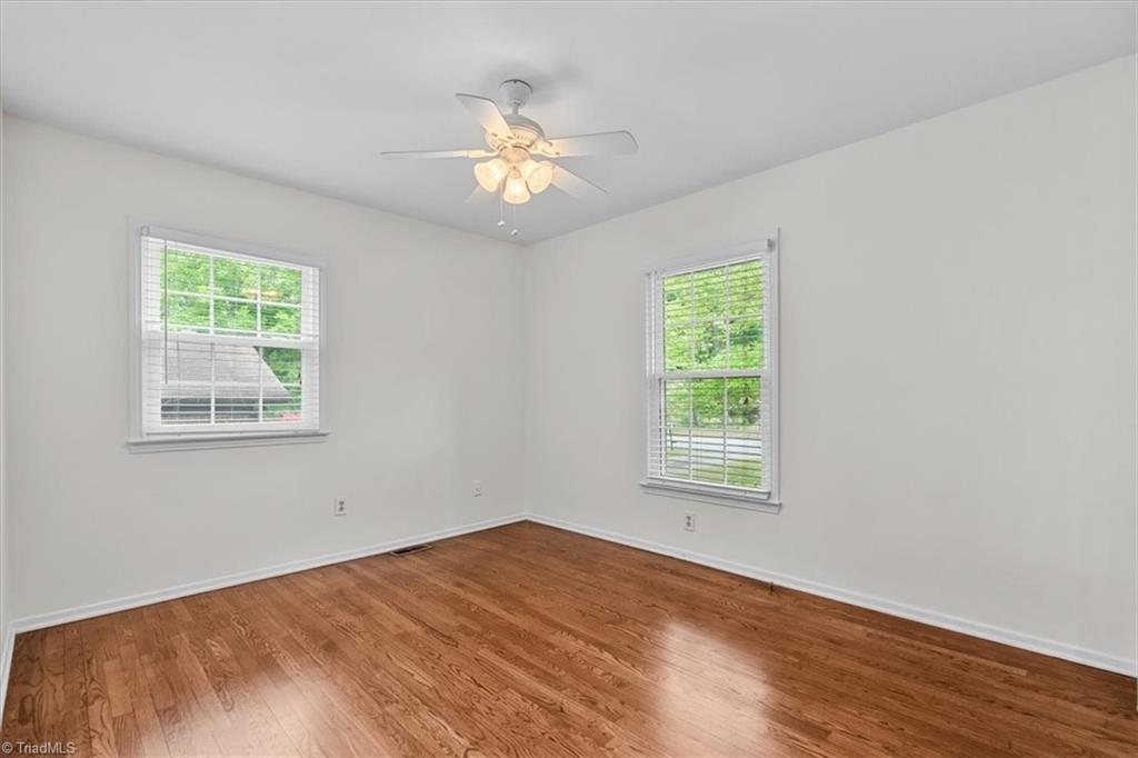 5122 Cheviot Road Greensboro, NC 27455 - Photo 19 of 27 2nd Bedroom