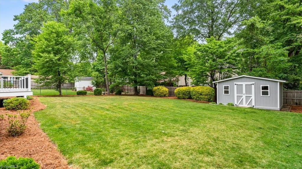 5122 Cheviot Road Greensboro, NC 27455 - Photo 25 of 27