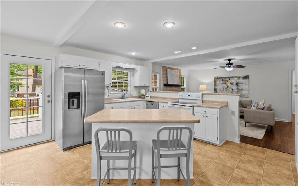 5122 Cheviot Road Greensboro, NC 27455 - Photo 9 of 27