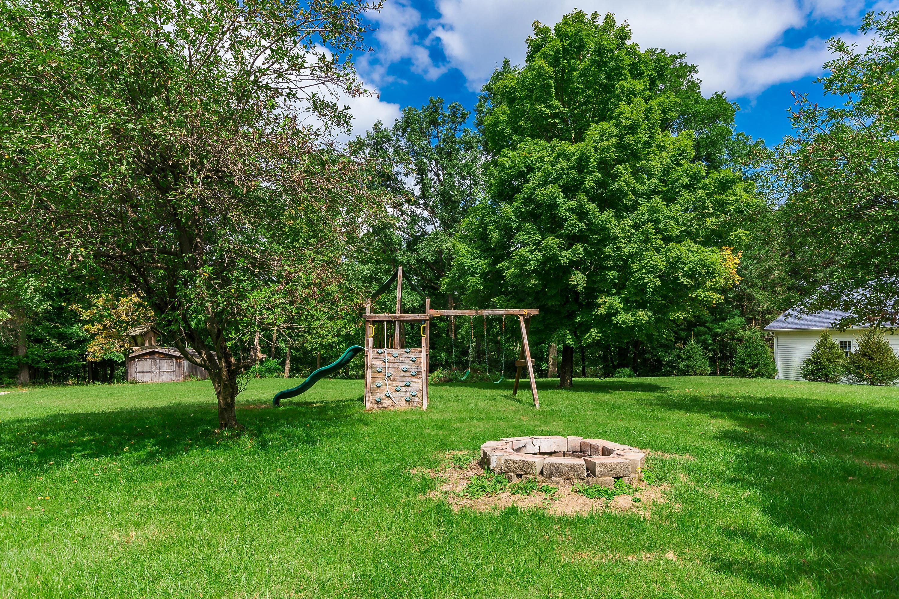 8001 Lewis Center Road Galena, OH 43021 - Photo 26 of 27
