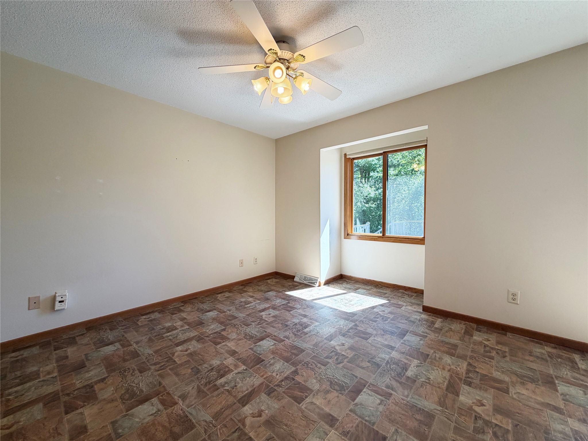 2221 21st Street Rice Lake, WI 54868 - Photo 9 of 30