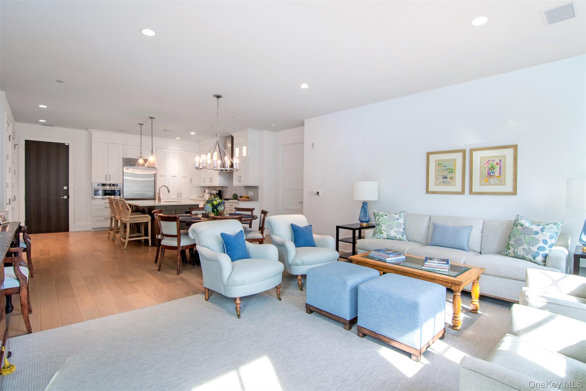 15 Kensington Road, Unit 303 Bronxville, NY 10708 - Photo 23 of 24 Enviable open floor plan