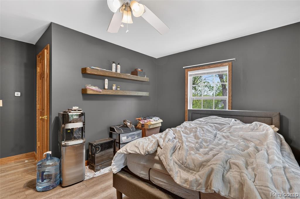 6235 Flushing Road Flushing, MI 48433 - Photo 34 of 58