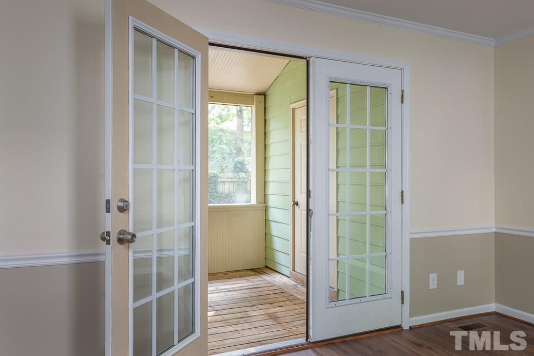 4705 Draper Road Raleigh, NC 27616 - Photo 5 of 23