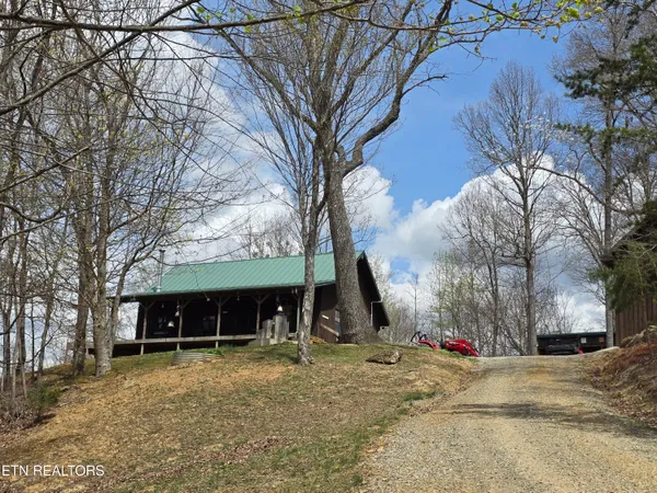 $659,900 | 5316 Highway 66, Sneedville, TN 37869