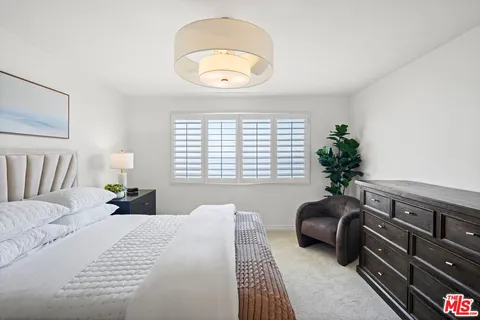 $1,495,000 | 18203 Coastline Drive, Unit 4, Malibu, CA 90265