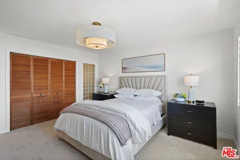$1,495,000 | 18203 Coastline Drive, Unit 4, Malibu, CA 90265
