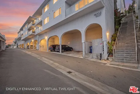 $1,495,000 | 18203 Coastline Drive, Unit 4, Malibu, CA 90265
