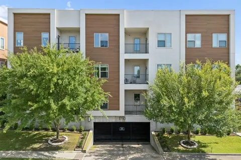$450,000 | 5710 McCommas Boulevard, Unit 101, Dallas, TX 75206