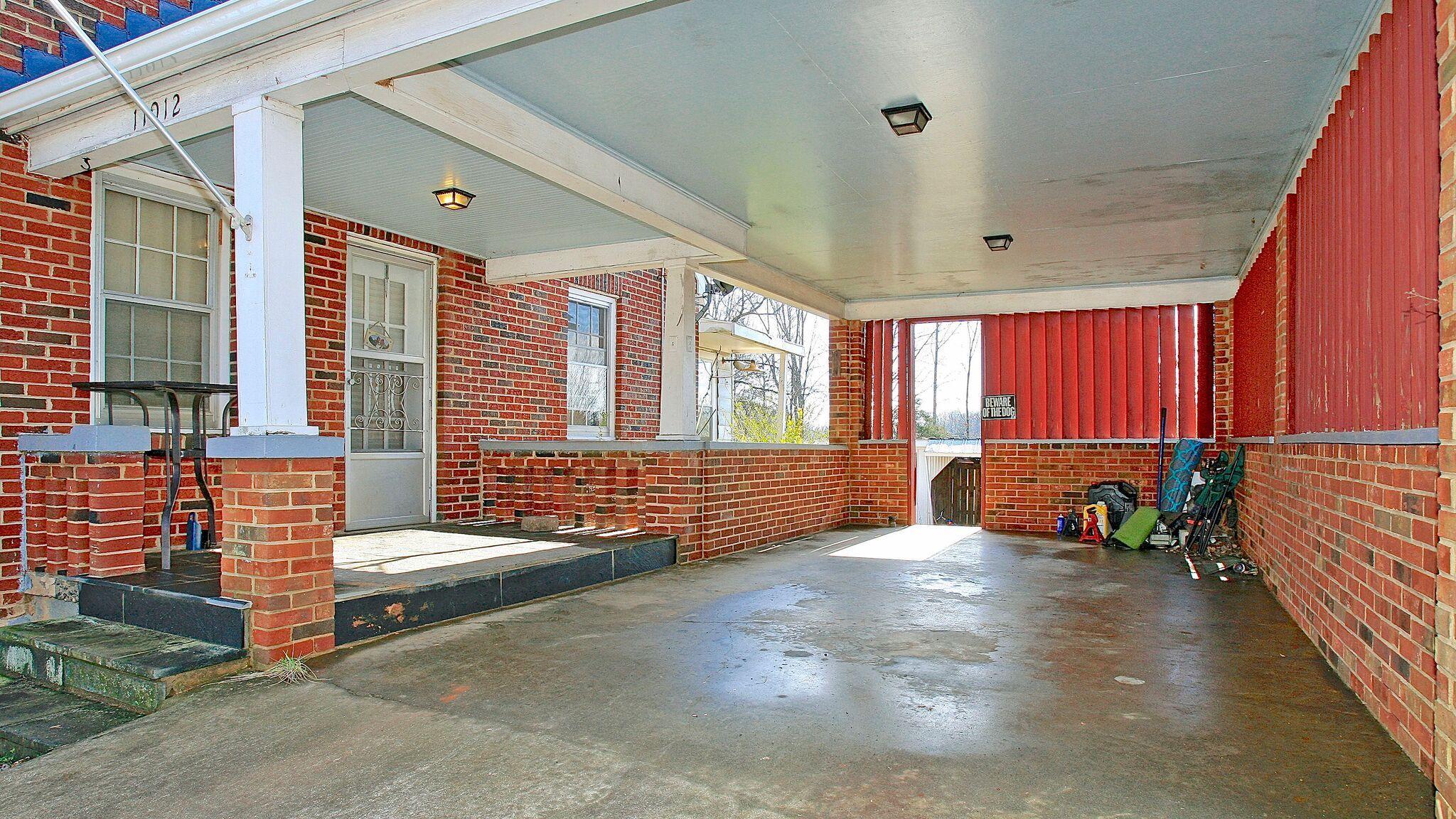 covered carport