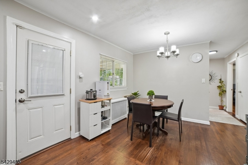 46 Phyllis Road West Orange, NJ 07052 - Photo 4 of 27