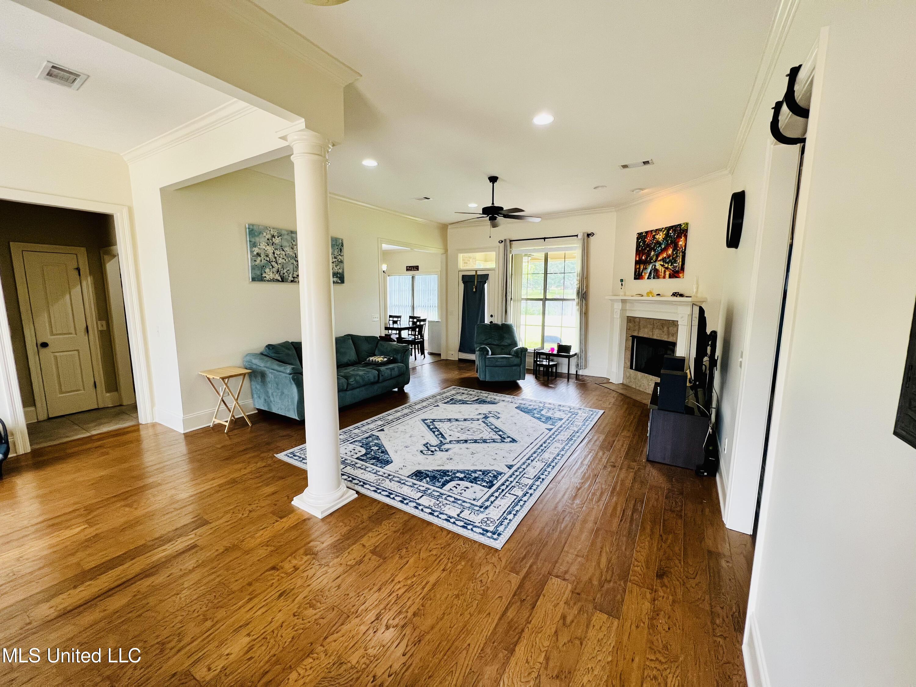 133 Memory Lane Madison, MS 39110 - Photo 2 of 20 IMG_0872