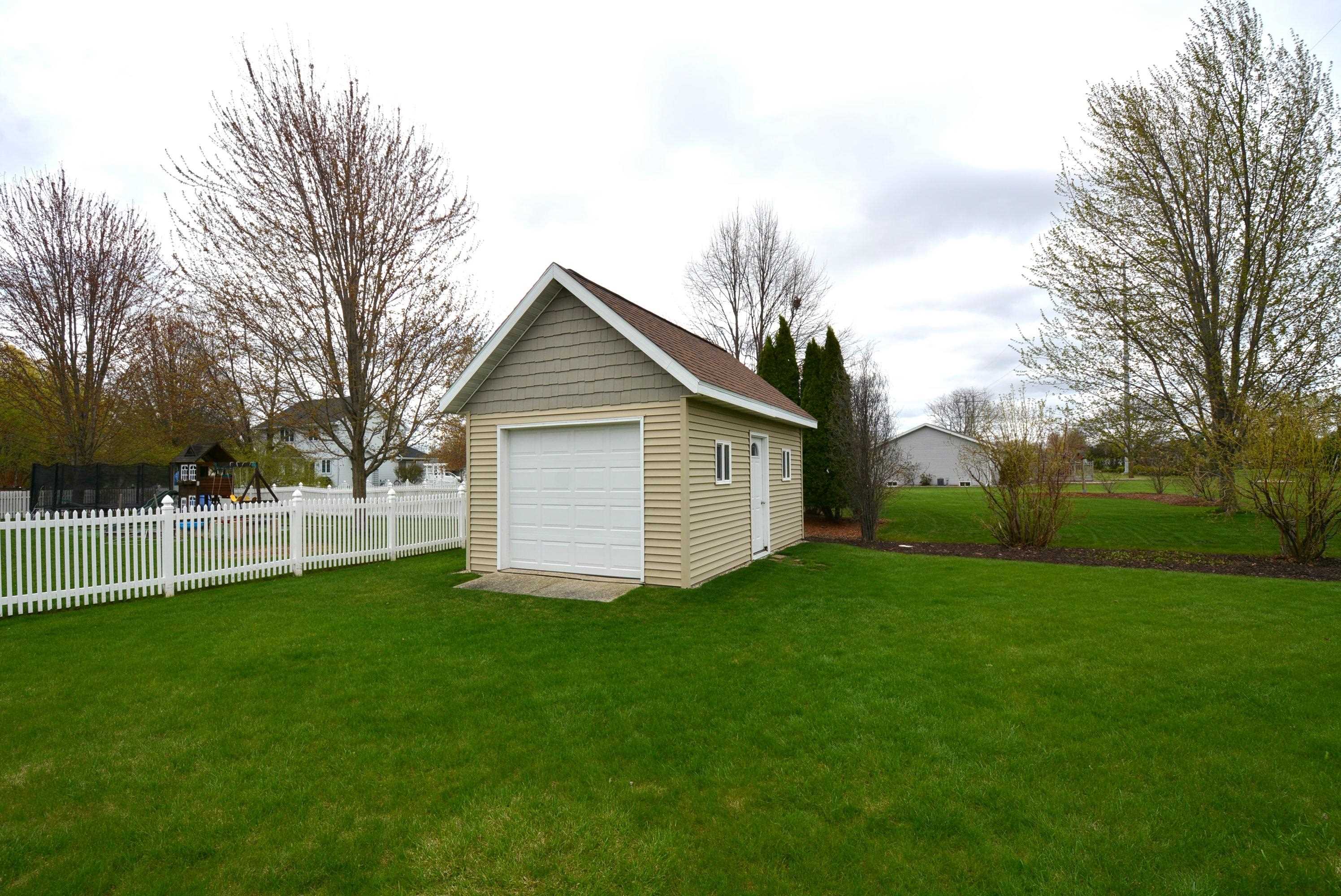 W5997 Garnet Drive Appleton, WI 54915 - Photo 44 of 58