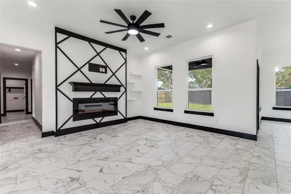 $569,900 | 18508 Hickory Circle, Kemp, TX 75143