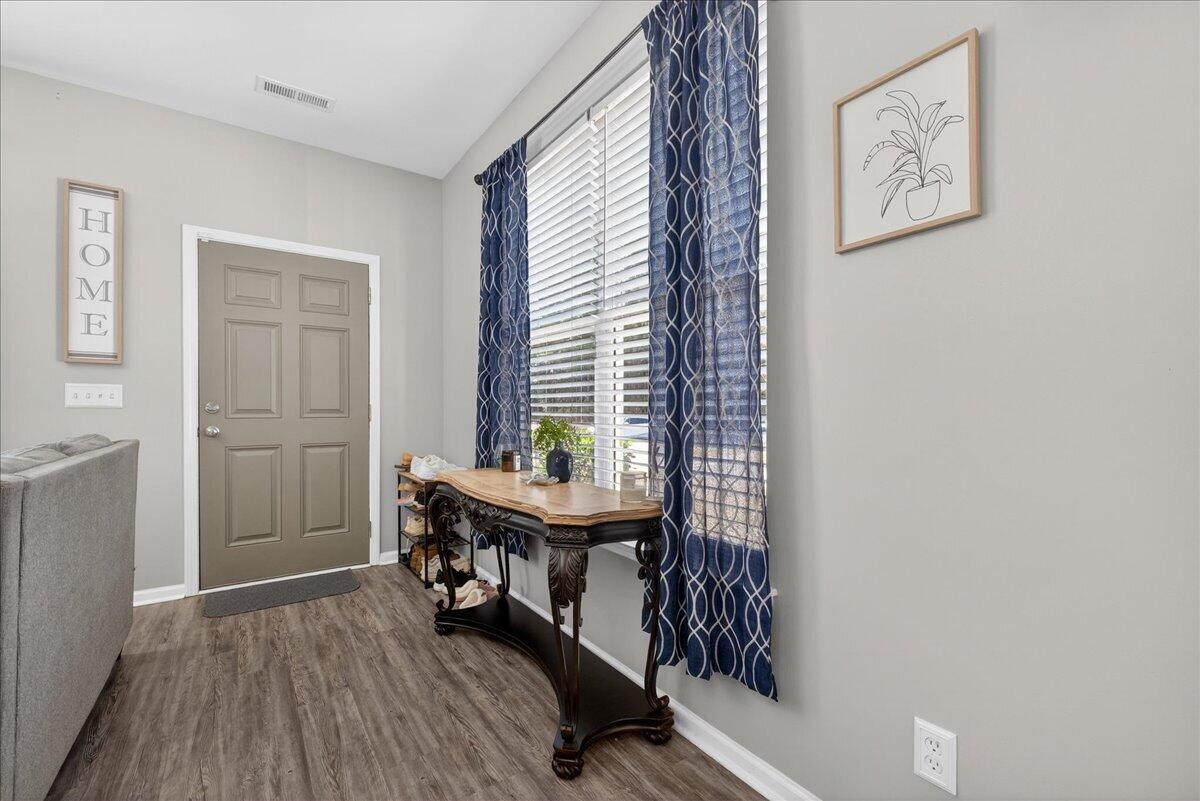 202 Killarney Trail Moncks Corner, SC 29461 - Photo 7 of 29 09-Square One Team - DSC02596