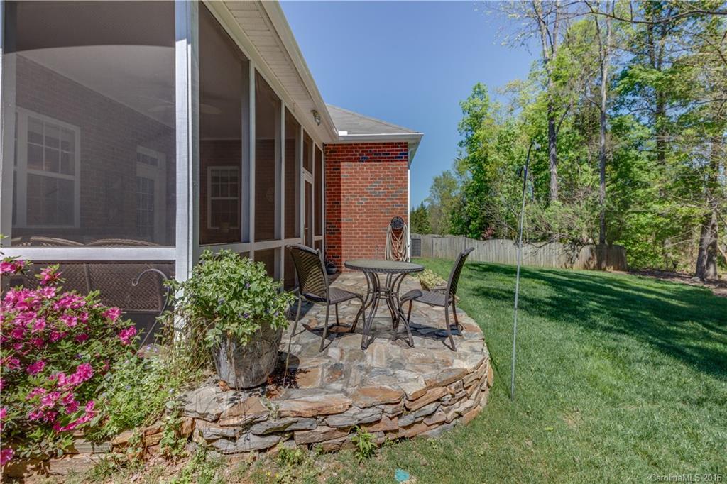 10805 Round Rock Road, Unit 23 Charlotte, NC 28277 - Photo 17 of 19 Gallery Image 17