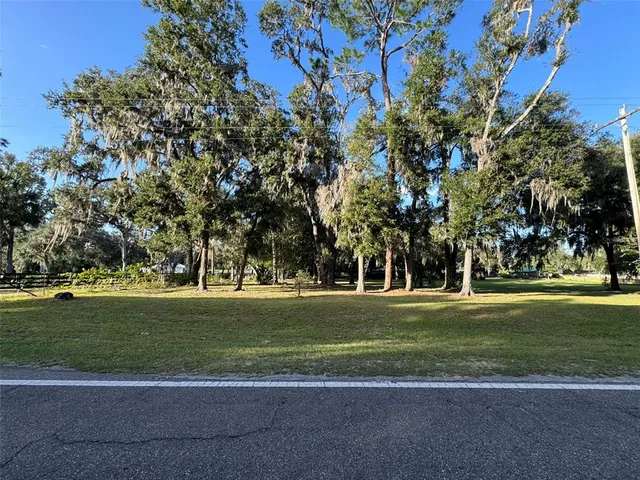 $120,000 | 731 West Highway 318, Citra, FL 32113
