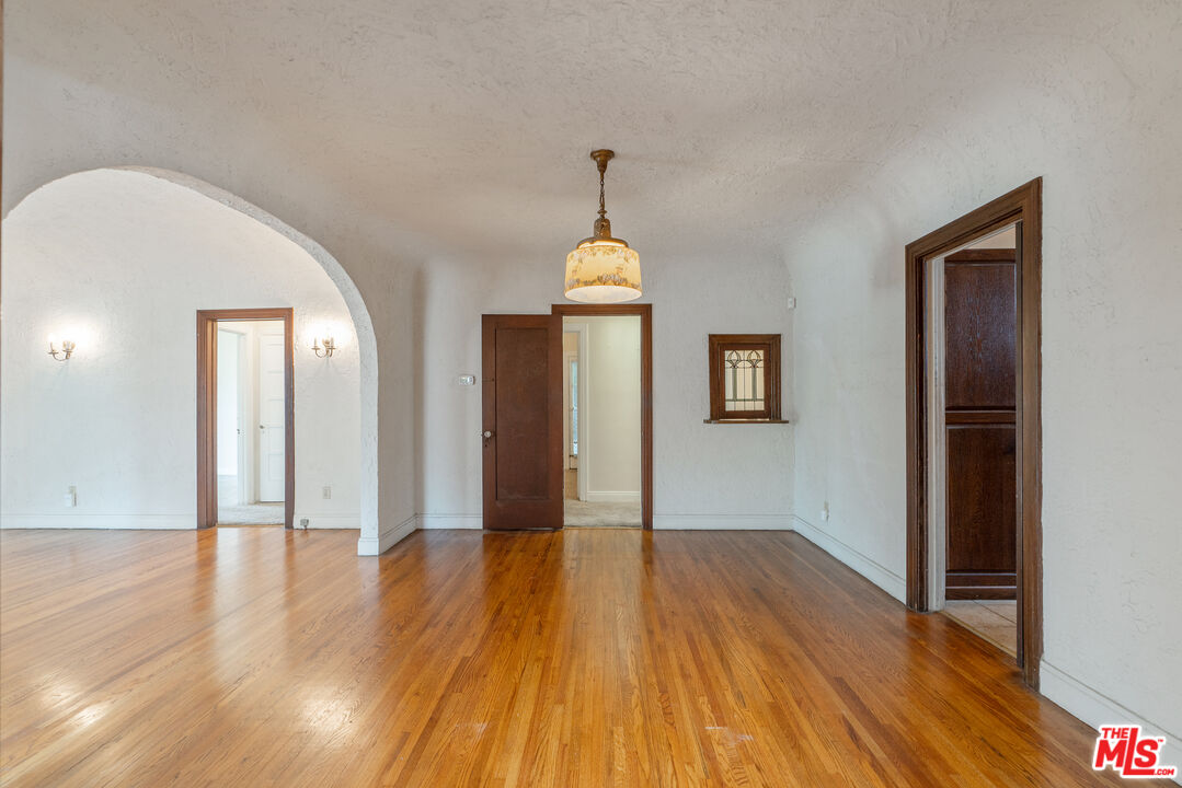 130 South Carson Road Beverly Hills, CA 90211 - Photo 12 of 50 Gallery Image 12