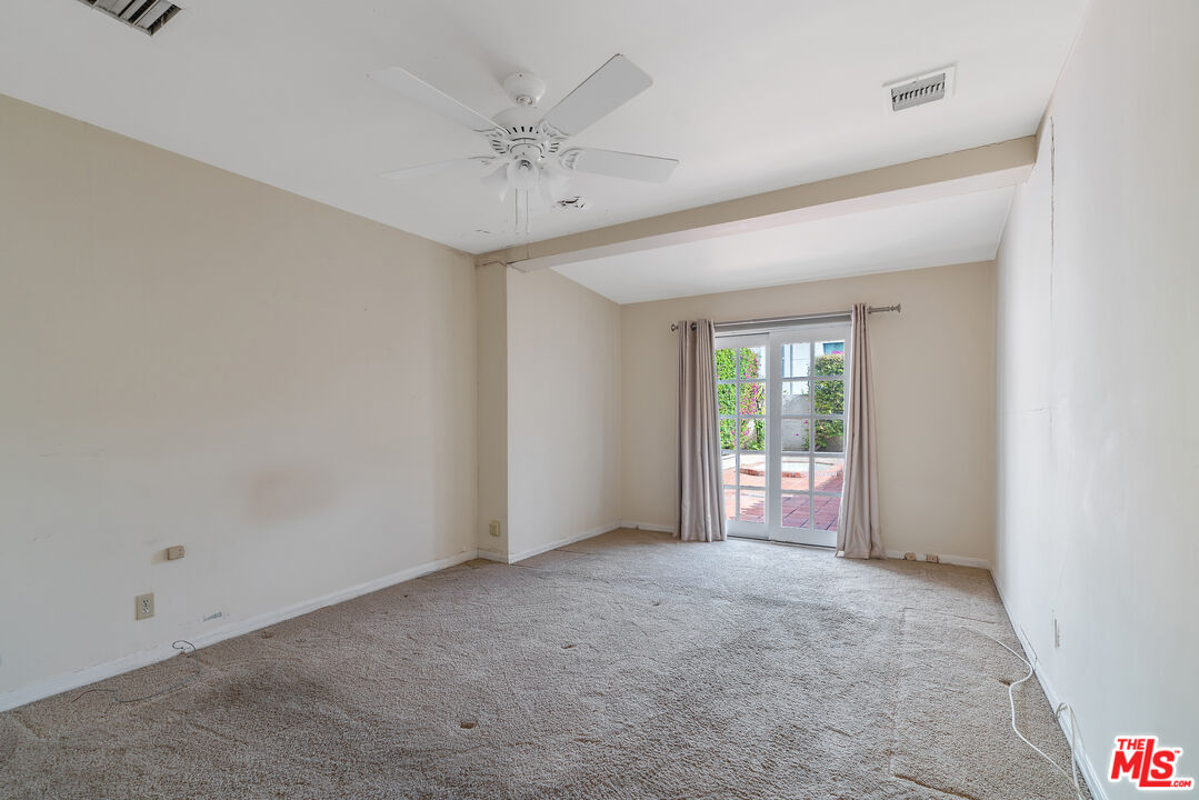 130 South Carson Road Beverly Hills, CA 90211 - Photo 17 of 50 Gallery Image 17