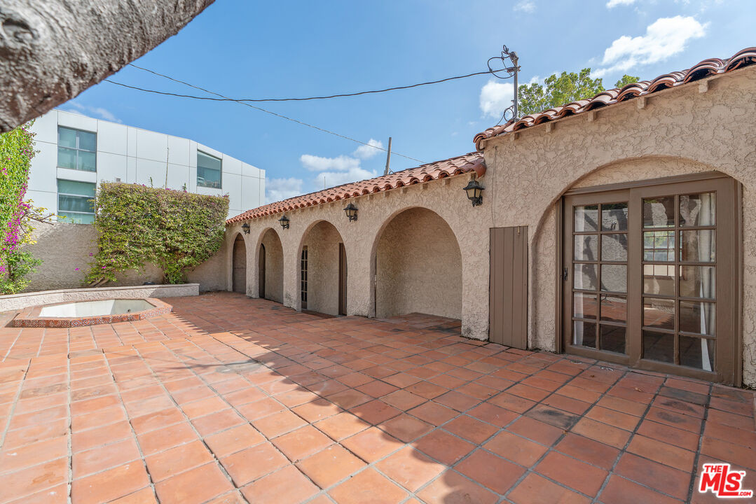 130 South Carson Road Beverly Hills, CA 90211 - Photo 18 of 50 Gallery Image 18