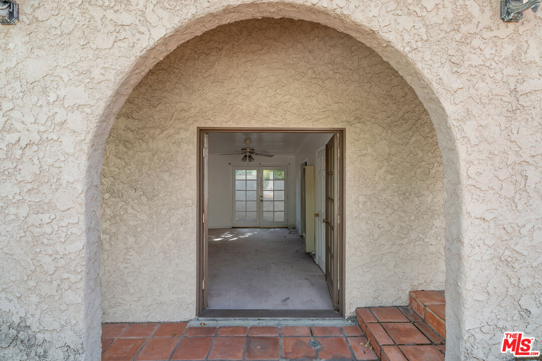130 South Carson Road Beverly Hills, CA 90211 - Photo 38 of 50 Gallery Image 38