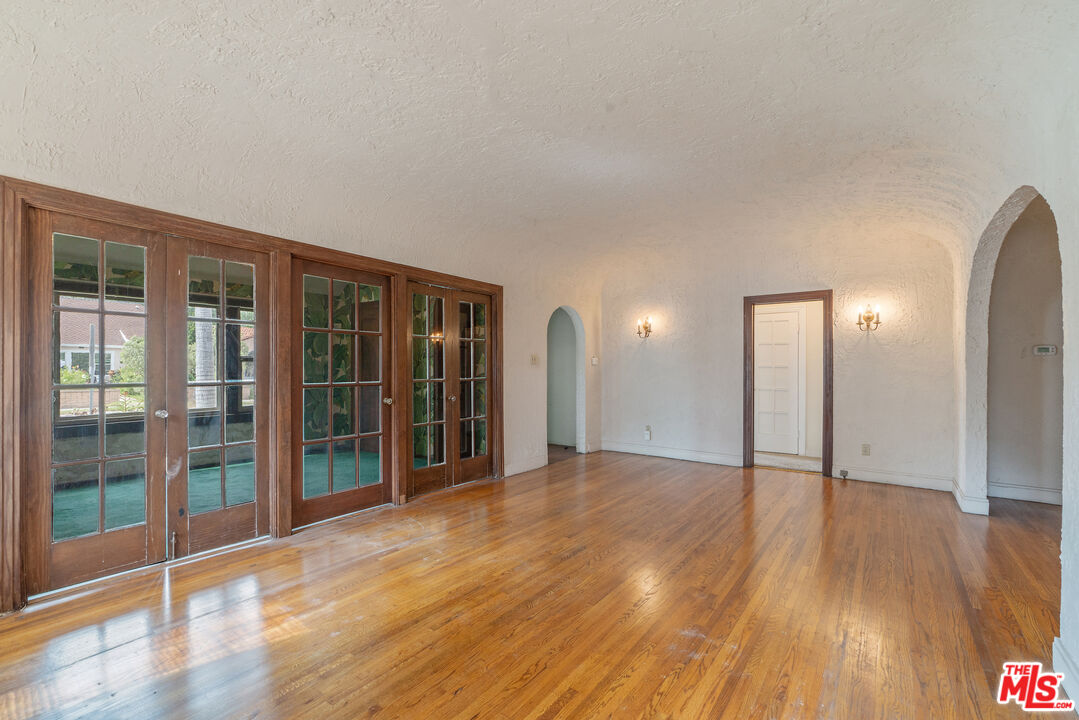 130 South Carson Road Beverly Hills, CA 90211 - Photo 9 of 50 Gallery Image 9