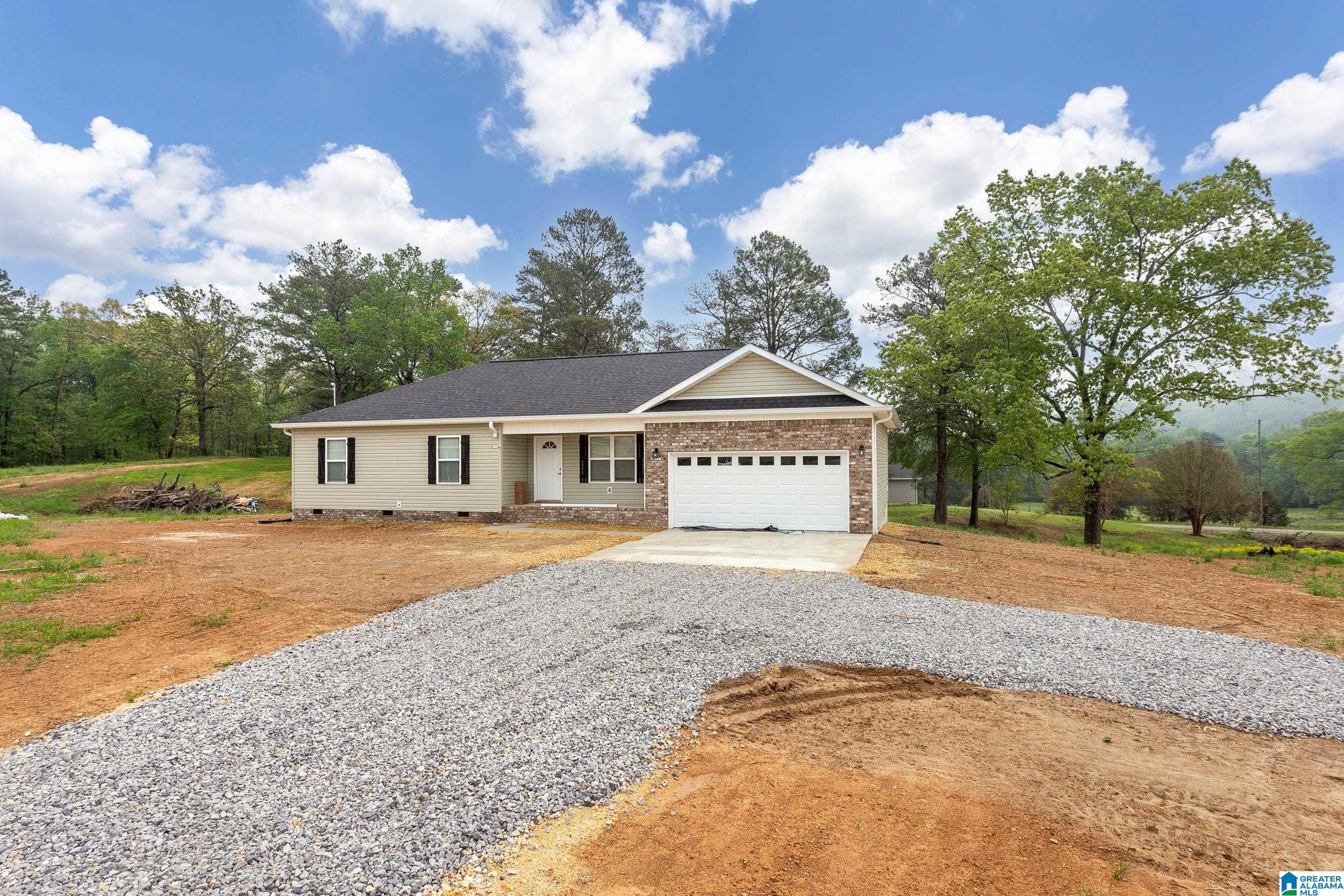 110 Grants Road Ohatchee, AL 36271 - Photo 2 of 30