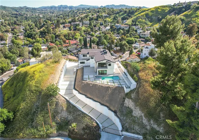 $3,995,000 | 5099 Llano Drive, Woodland Hills, CA 91364