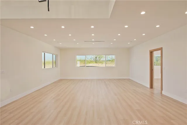 $3,995,000 | 5099 Llano Drive, Woodland Hills, CA 91364