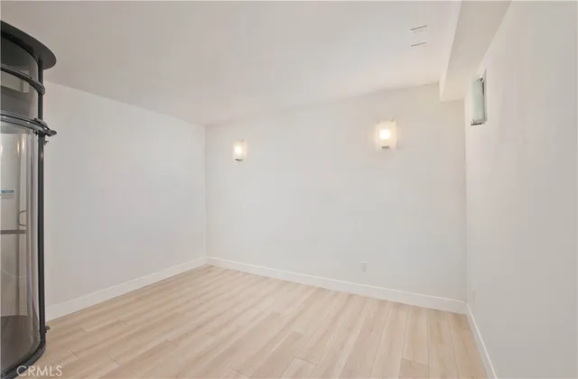 $3,995,000 | 5099 Llano Drive, Woodland Hills, CA 91364