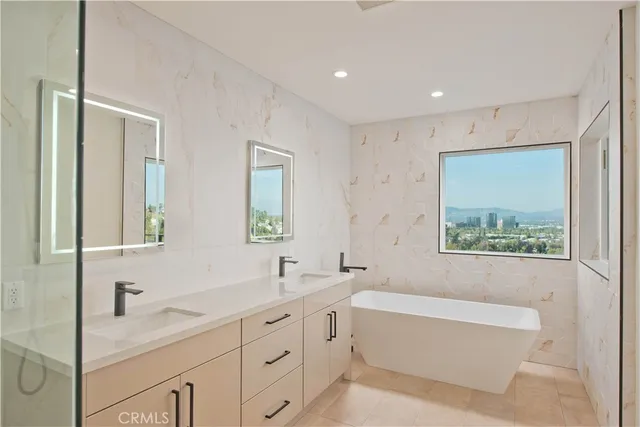 $3,995,000 | 5099 Llano Drive, Woodland Hills, CA 91364