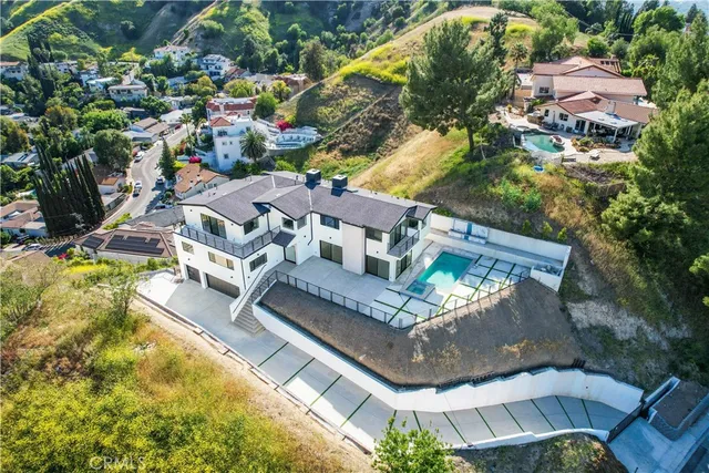 $3,995,000 | 5099 Llano Drive, Woodland Hills, CA 91364