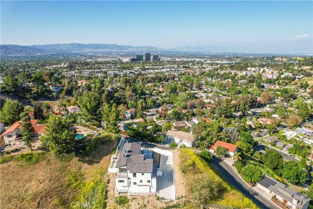 $3,995,000 | 5099 Llano Drive, Woodland Hills, CA 91364