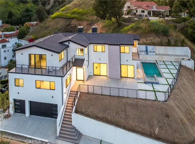 $3,995,000 | 5099 Llano Drive, Woodland Hills, CA 91364